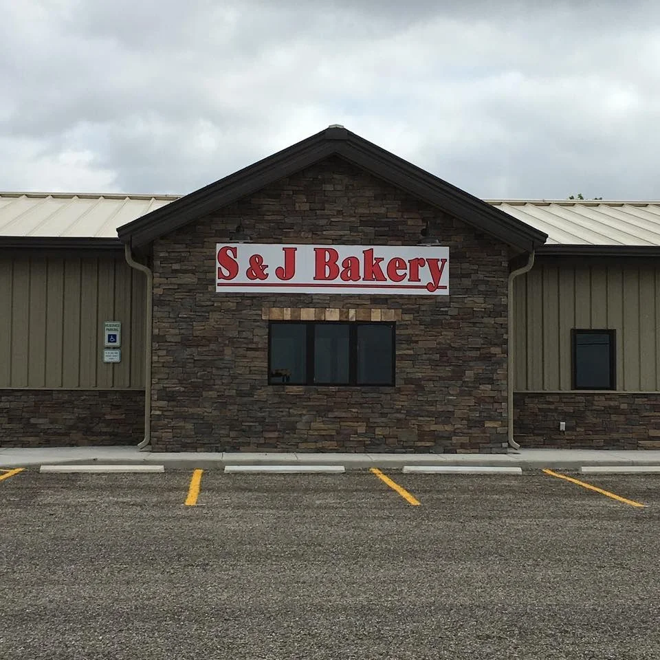 S & J Bakery